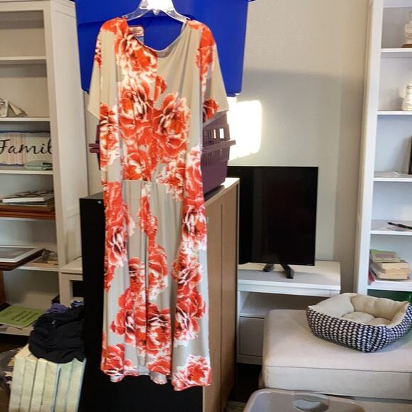 Perceptions Orange & Cream Midi Dress Size 22! - Picture 3 of 7